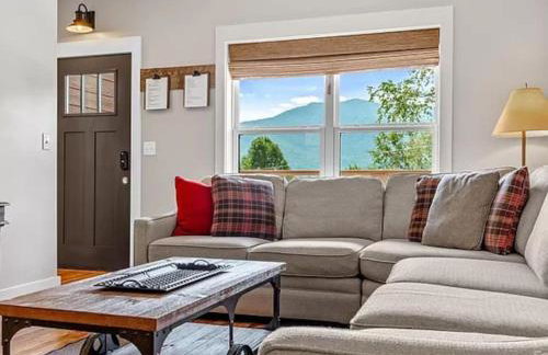 Swannanoa Serenity River Motif, Spa & Game Room - Foto 24