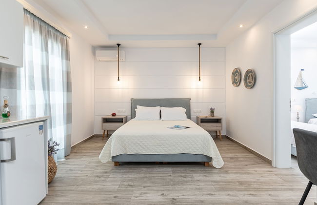 Sun Beach Hotel - Photo 32