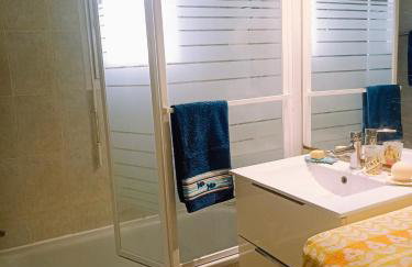 Mauguio-Village Apt T2 Tout Confort, Lumineux, Clim, Wifi, Balcon, parking couvert, 15 mn de la mer, de Montpellier - Photo 5