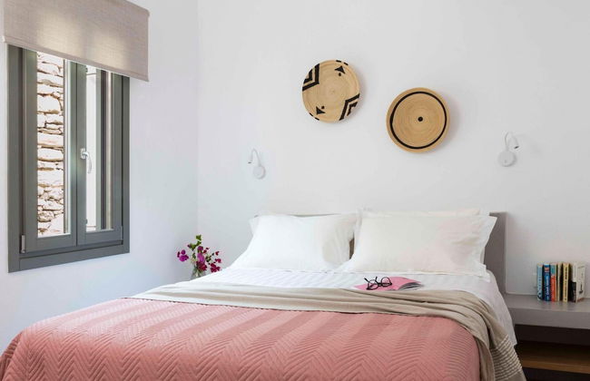 Phos Villas Tinos - Helios Villa With Private Pool and Sea View 96m - Photo 9