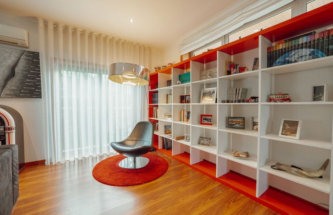 Pool Cinema Villa by Vacationy - Foto 42