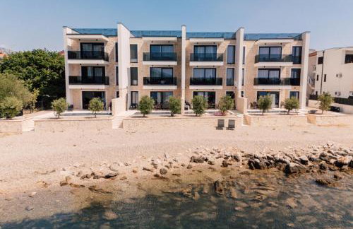 Beachfront Escape Villa Nevera - Foto 43