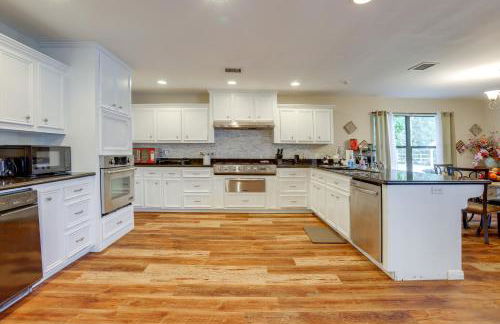 Private Pool Spacious and Secluded Magnolia Cottage - Foto 8