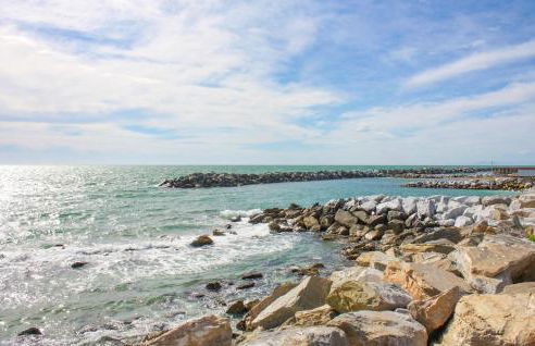 Cozy Home In Santa Maria A Monte - Foto 38