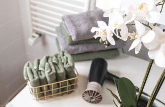 HAG- 3 Zimmer - hochwertig eingerichtet - zentral - ruhig - self-checkin- voll ausgestattet - Photo 5