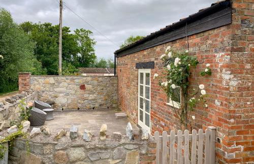 Wilf's Barn, romantic cottage with free parking - Foto 15