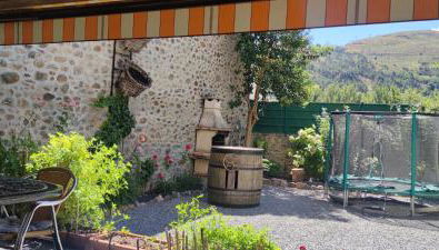 A CASONA DO BARCO Casa grande con jardín y garaje privado - Foto 2