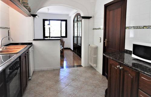 Villa LAS ENCINAS-en el pueblo de Esporles- Mallorca - Photo 8