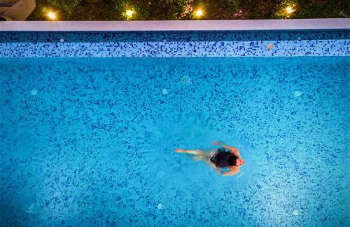 Villa Ragusea With a Private Beach - Photo 23