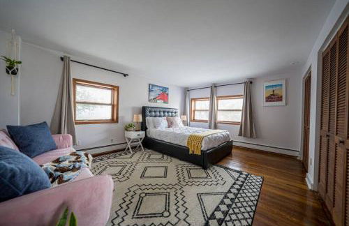 2Units 4BR 3BA Cape Cod Designer House - Foto 23