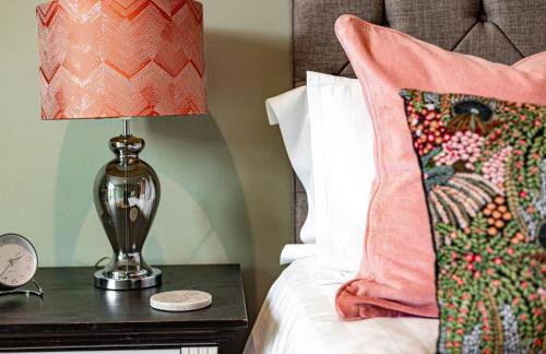 Stylish-Stays The Sanctuary, Stow-on-the-Wold -Luxurious Stylish, Grade II Listed Church conversion Workspace, centrally located - Foto 19