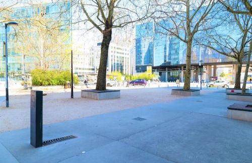 Gare - Polygone Scientifique - Palais de Justice - Foto 21