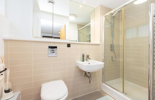 Immaculate 2BR Flat, Greenwich, 2 min Maze Hill St - Foto 20