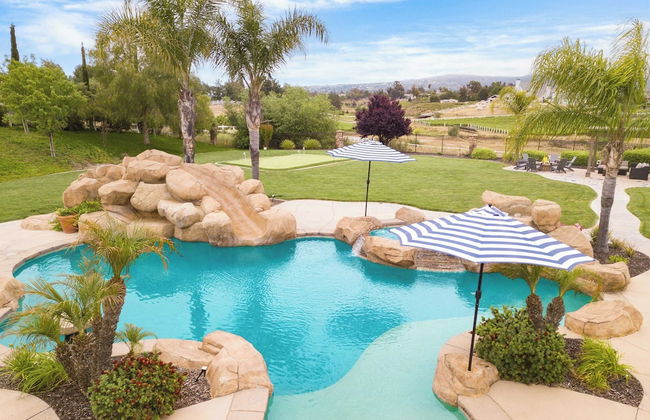 Secluded Estate Exclusive Views of Wine Country + Private Home Theater Twilight Vines by Avantstay - Foto 22