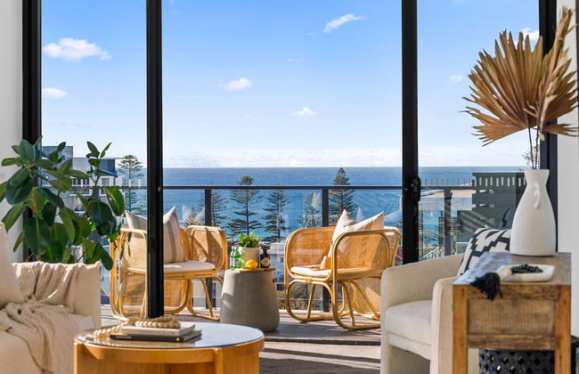 Wollongong CBD Ocean View Apartment - Photo 8