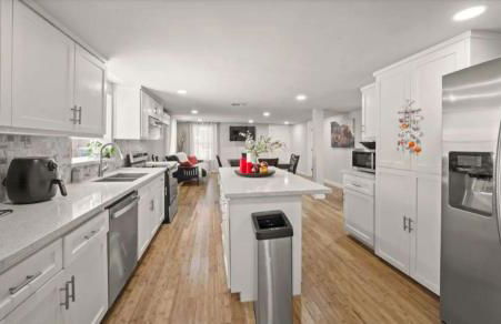 The Lambo Beach Cozy Retreat 2BR 2BA, Near UTMB & Cruise Port - Foto 15