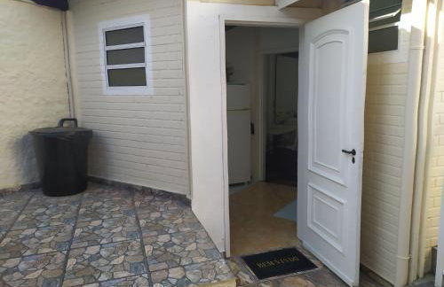 Pousada-Flat-Kitnet Mobiliada c Sala e 40m2 de conforto - Foto 6