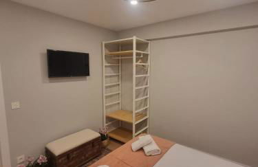 Tu Refugio en el Centro Histórico de Castro - Foto 5