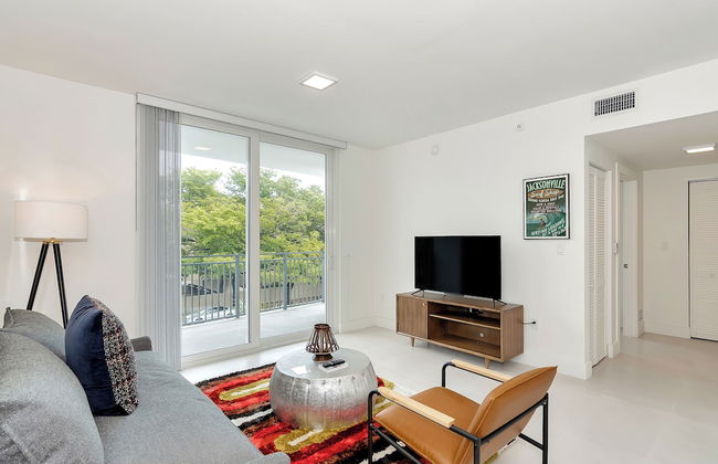 Roami at Grove 27 - Photo 121