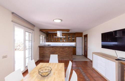 Golden Villa - Photo 17