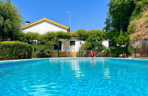 La Buganvilla - Photo 2