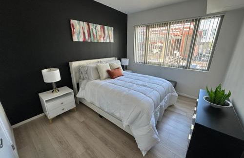 Stylish Gaslamp 1BR Den Patio Walk Everywhere - Foto 1