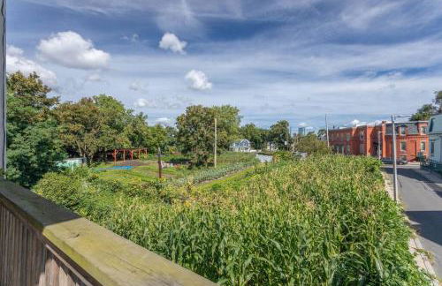 NEW! Boston Condo Near MBTA, 3Mi to Fenway! (U1) - Foto 2