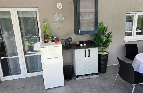 Grey House with heated pool Kričke Drniš - Foto 5