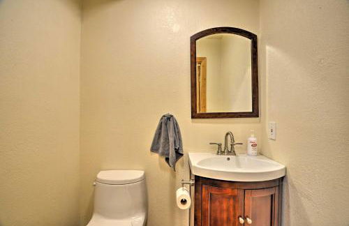 The Pinecone Palace with Hiking Trail Access! - Foto 11