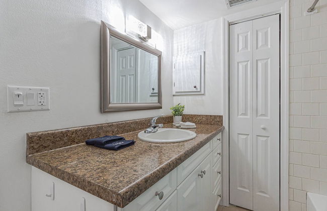 Mova Poolside Escape - Foto 45