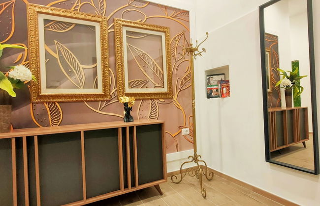 San Giovanni Suite Central - Photo 24