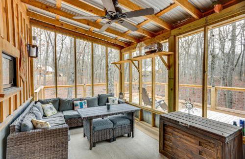Peaceful Hikers Hideaway with Deck on 1 Acre! - Foto 20