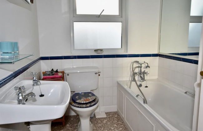 The Cottage a Superb Family Coastal Retreat - Foto 13