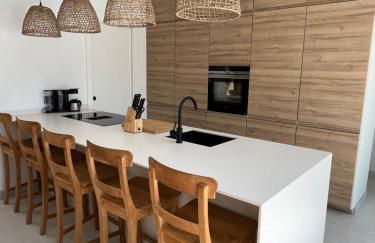 Casa Duende, Estepona, Private beach house with heated pool - Photo 11