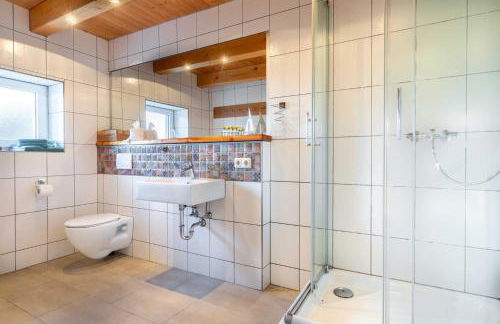 Ostseelandhaus mit Südterrasse und Teich OFC 07 - Foto 16