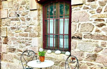 Loriet Hotel - Photo 86