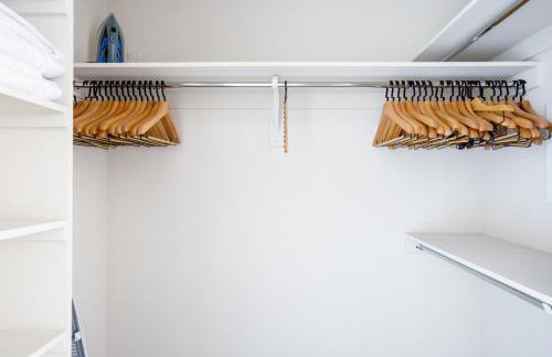 Redwood City 2BR w WD Pool BBQ nr Caltrain SFO-506 - Foto 11