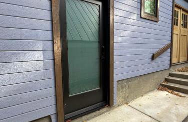 Stylish King Suite-FP-Hot Tub-Walk to All In OT - Photo 34