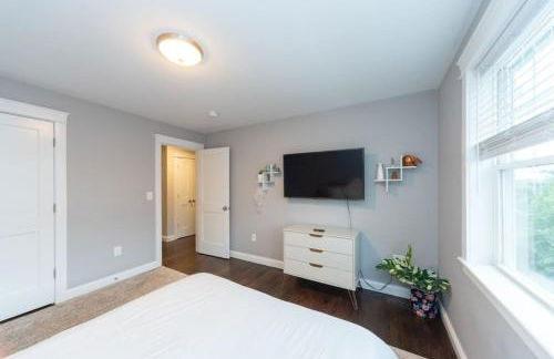 Ultra-Luxurious Home near Boston (Pet-Friendly) - Foto 24