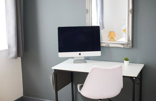 NEC Exhibitor Home, Stay near Birmingham Airport - Foto 56