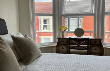 2025 Award Winner Liverpool Strawberry House - 3 Bedrooms - Foto 29