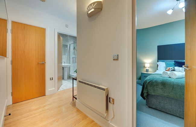 Laing Apartments - Photo 1