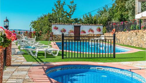 Nice Home In Mecina Bombarón With Wifi - Photo 2