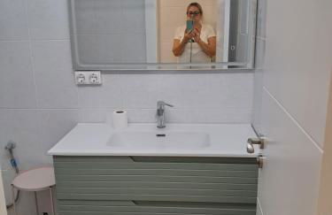 Bonito piso a 100 metros de la playa - Foto 9