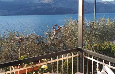 Villa sul Lago con pontile privato a Brenzone sul Garda - Unique and exclusive - Foto 22