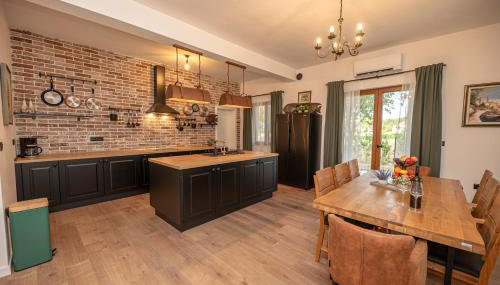 Villa Pietro with a heated Saltwater pool - Foto 5