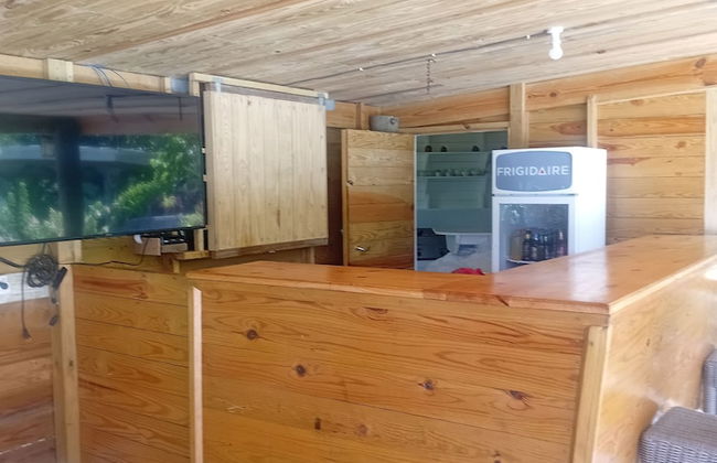 Pinard's Mountain Resort- Cottage 9 - Photo 9