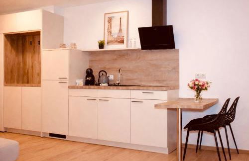 Mein Träumchen Apartements- 4 Rot stillvoll und zentral übernachten - Photo 9