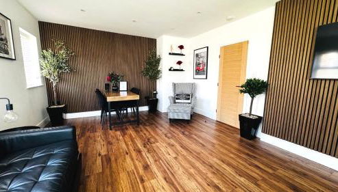 Modern 2 Bedroom Apartment near Crosby Beach & Liverpool - Foto 3
