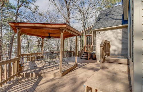 Lakefront Arkansas Home with Deck, Grill and Cornhole! - Photo 25